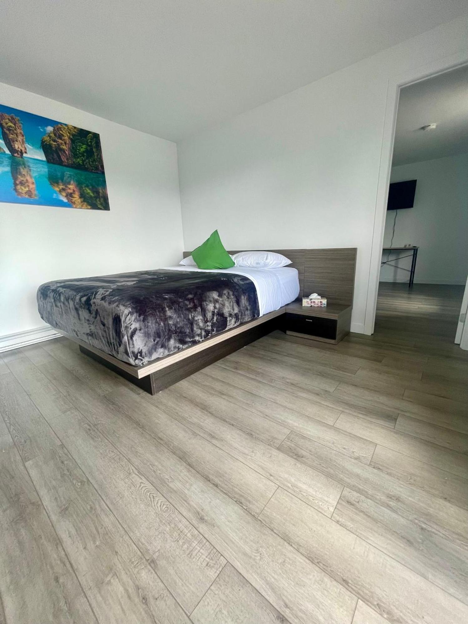 Motel Saint Bruno Екстер'єр фото