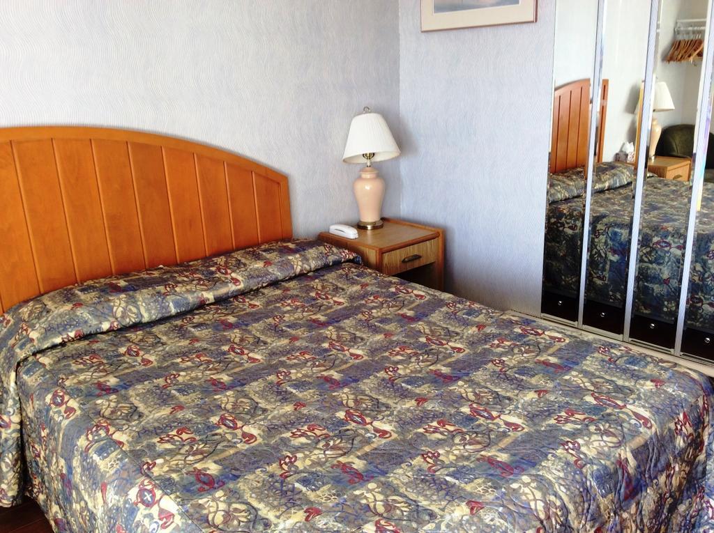 Motel Saint Bruno Номер фото